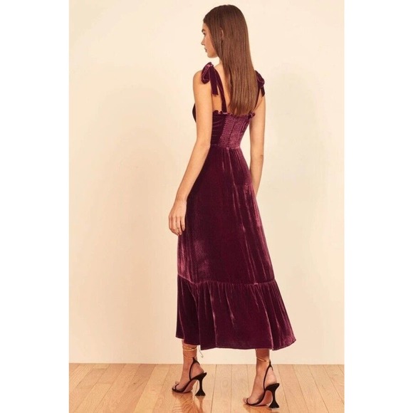 Reformation - Picture 5 of 12